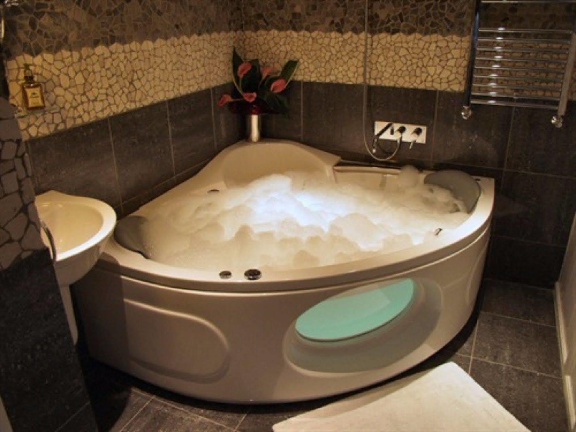 Sun Hotel Кэнтербари Экстерьер фото